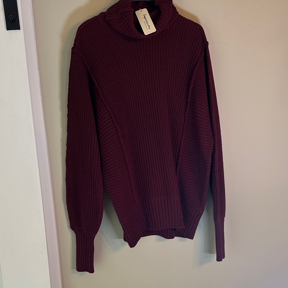 NWT Impressions Boutique Oversized Turtleneck Sweater Burgundy Sweater